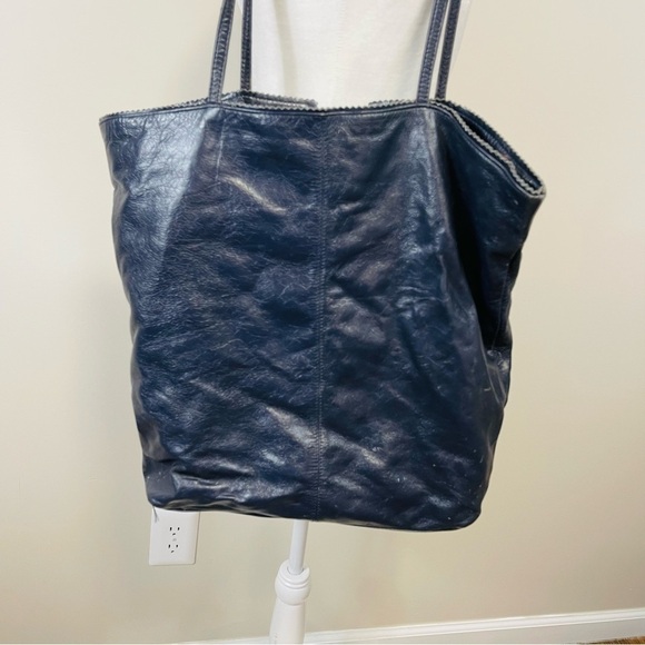 LATICO Dark Gray Soft Leather Nora Tote Bag - Picture 3 of 13